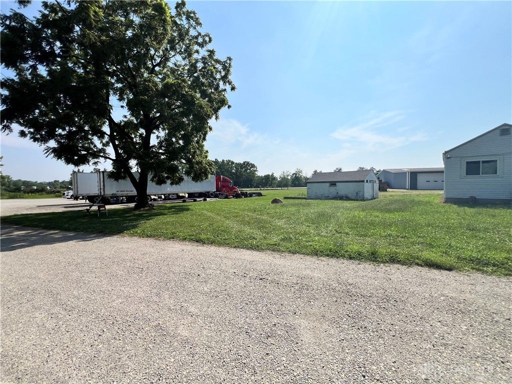 7396 Pleasant Plain Road