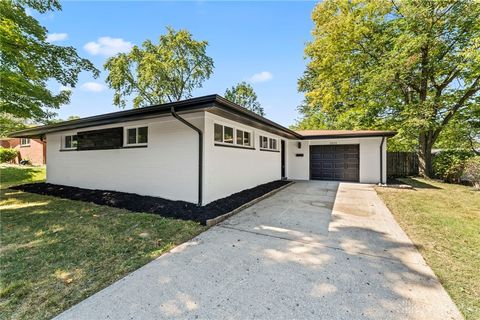 Photo of 3209 Waltham Avenue, Dayton, OH 45429 (MLS # 943569)