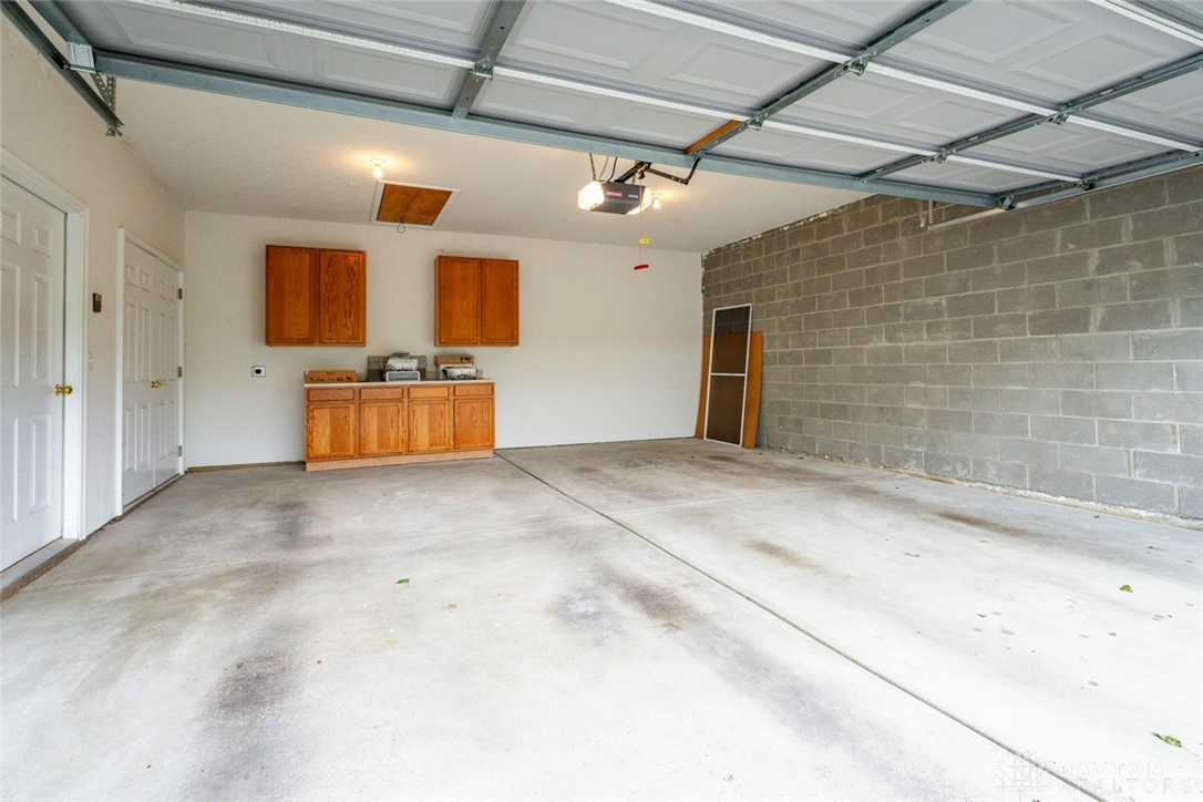 325 Bending Branch Lane, Miamisburg, Ohio image 27