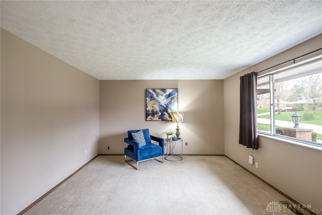 3069 Windmill Drive, Beavercreek, Ohio image 7