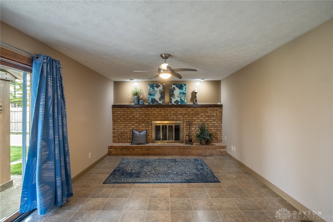 3069 Windmill Drive, Beavercreek, Ohio image 13