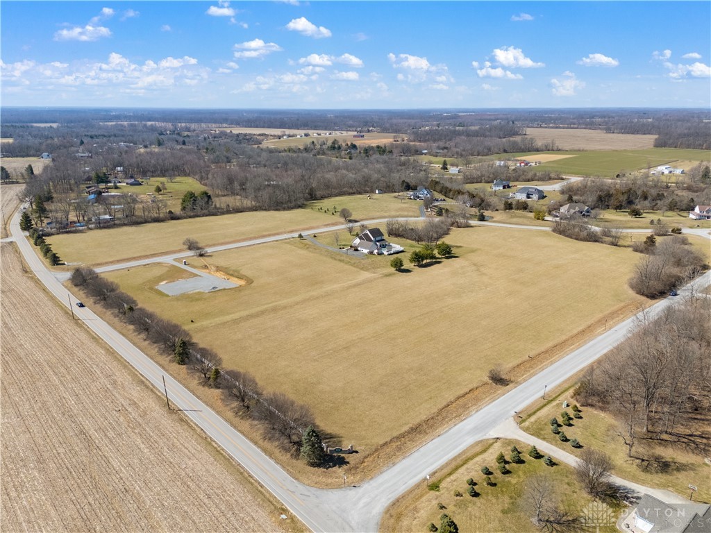 24 Heritage Woods Drive, Blanchester, Ohio image 4