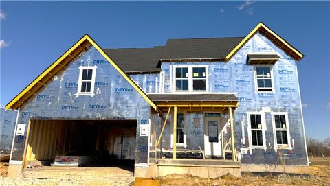 Photo of 6525 River Birch Street, Tipp City, OH 45371 (MLS # 951757)