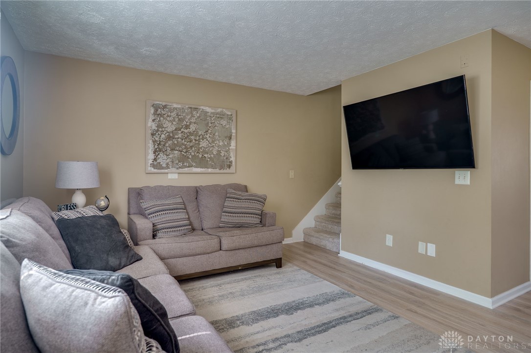 1371 Edinburgh Drive, Troy, Ohio image 11