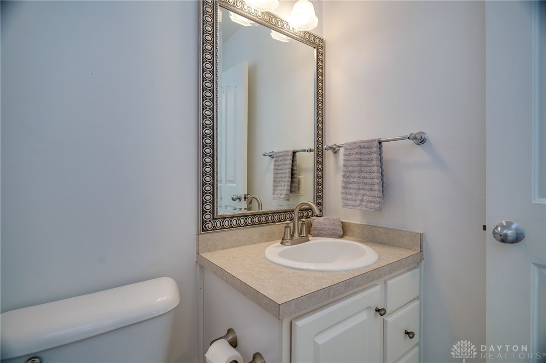 1371 Edinburgh Drive, Troy, Ohio image 19