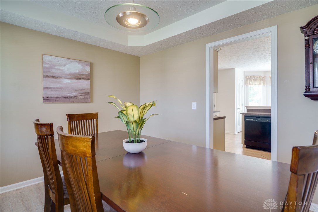 1371 Edinburgh Drive, Troy, Ohio image 9