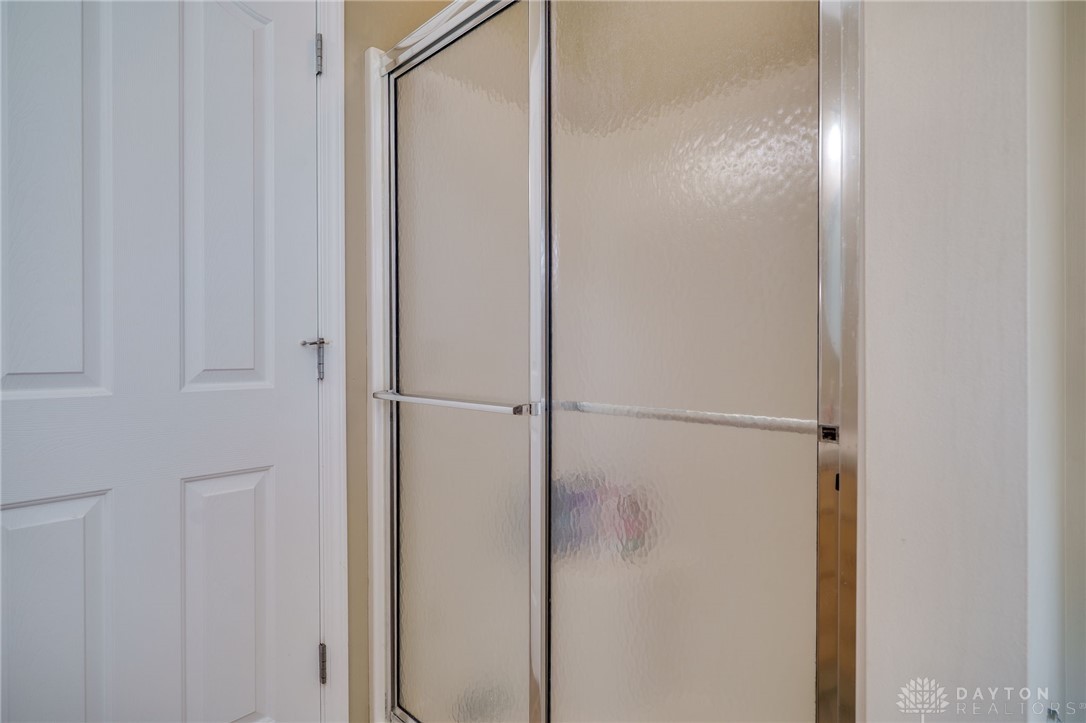 1371 Edinburgh Drive, Troy, Ohio image 32