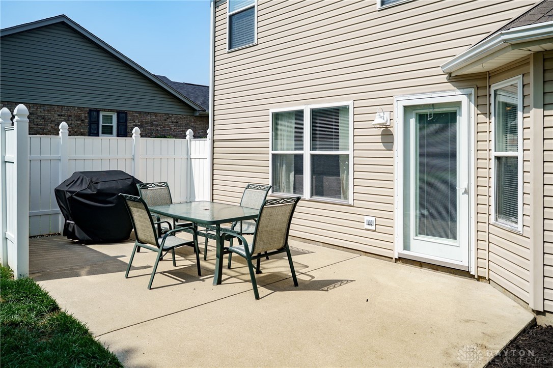 1371 Edinburgh Drive, Troy, Ohio image 34