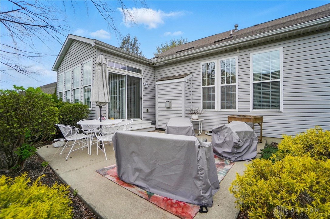 375 Stanton Drive, Springboro, Ohio image 34