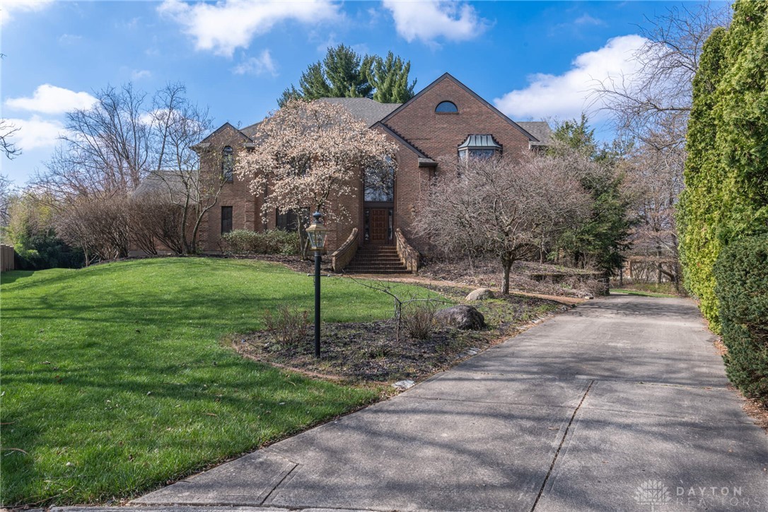 514 Shambord Circle, Kettering, Ohio image 1