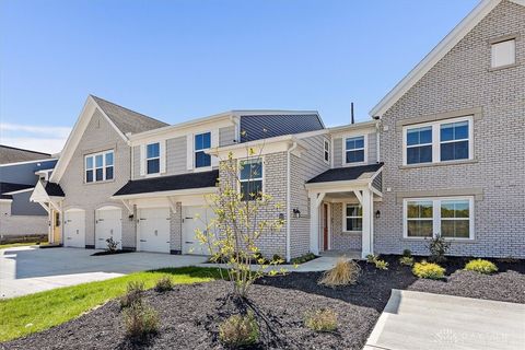 Photo of 462 Glenhaven Way #755-202, Fairborn, OH 45324 (MLS # 939235)