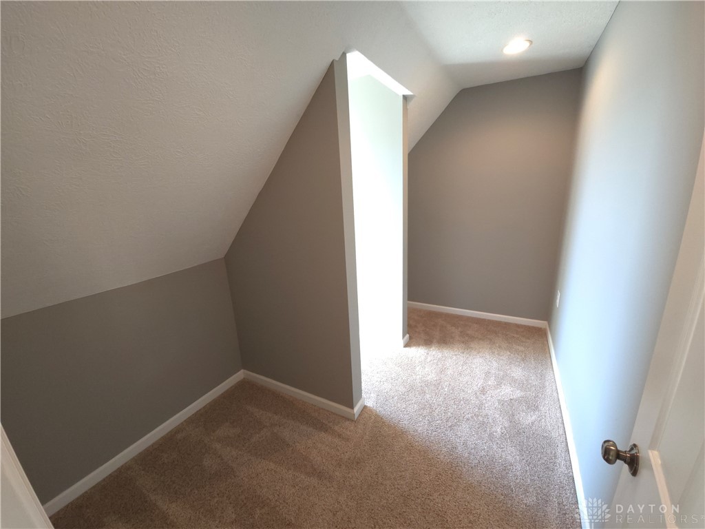 6109 Ross Road, New Carlisle, Ohio image 33