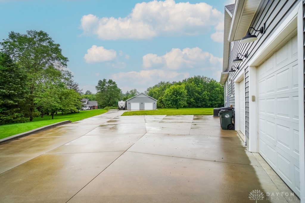 1122 Cheyenne Court, Morrow, Ohio image 4