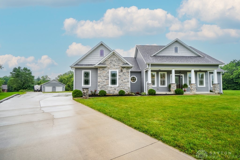 1122 Cheyenne Court, Morrow, Ohio image 2