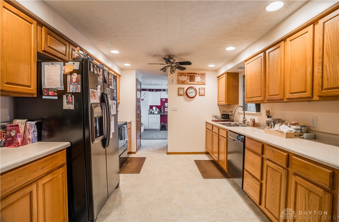 231 Cherokee Drive, Sidney, Ohio image 8