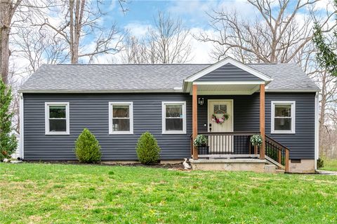 Homes For Sale - 2048 Van Oss Drive<br/> Beavercreek, OH 45431