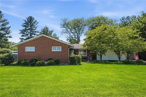 Homes For Sale - 800 N Monroe Drive<br/> Xenia, OH 45385