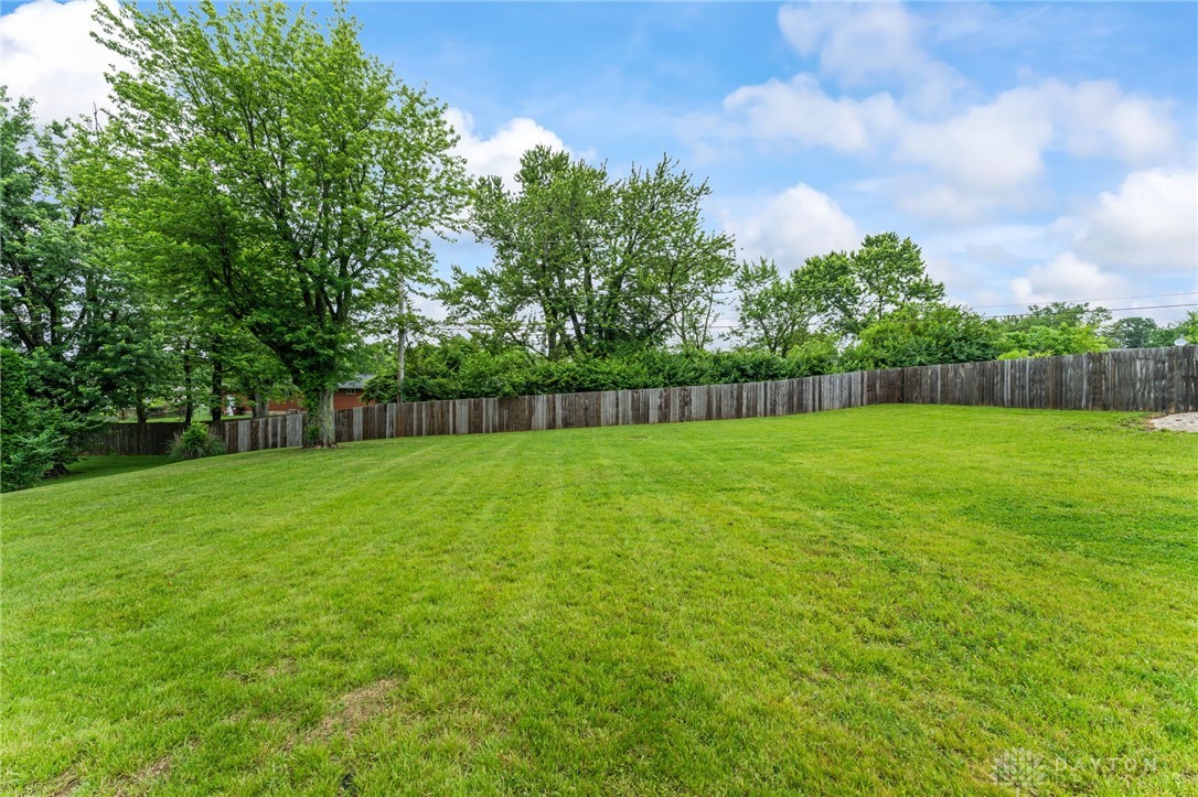 4124 Rosehill Drive, Beavercreek, Ohio image 10