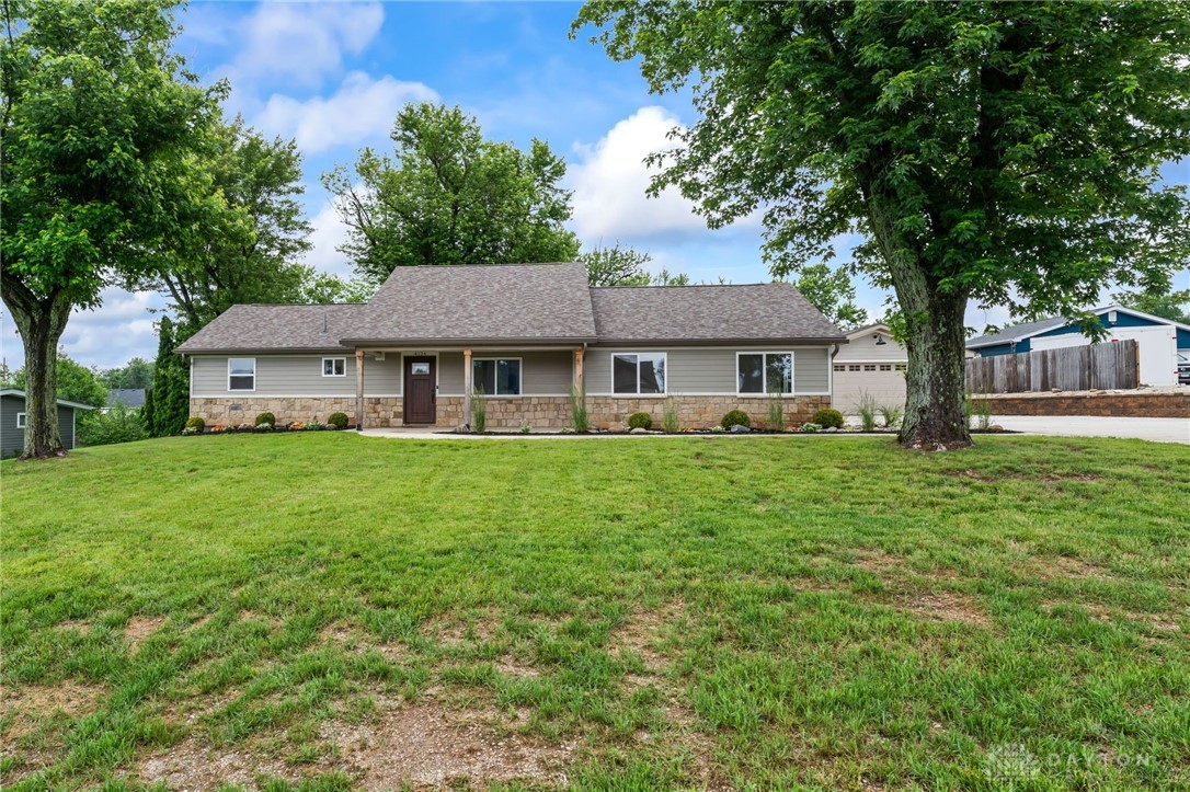 4124 Rosehill Drive, Beavercreek, Ohio image 1