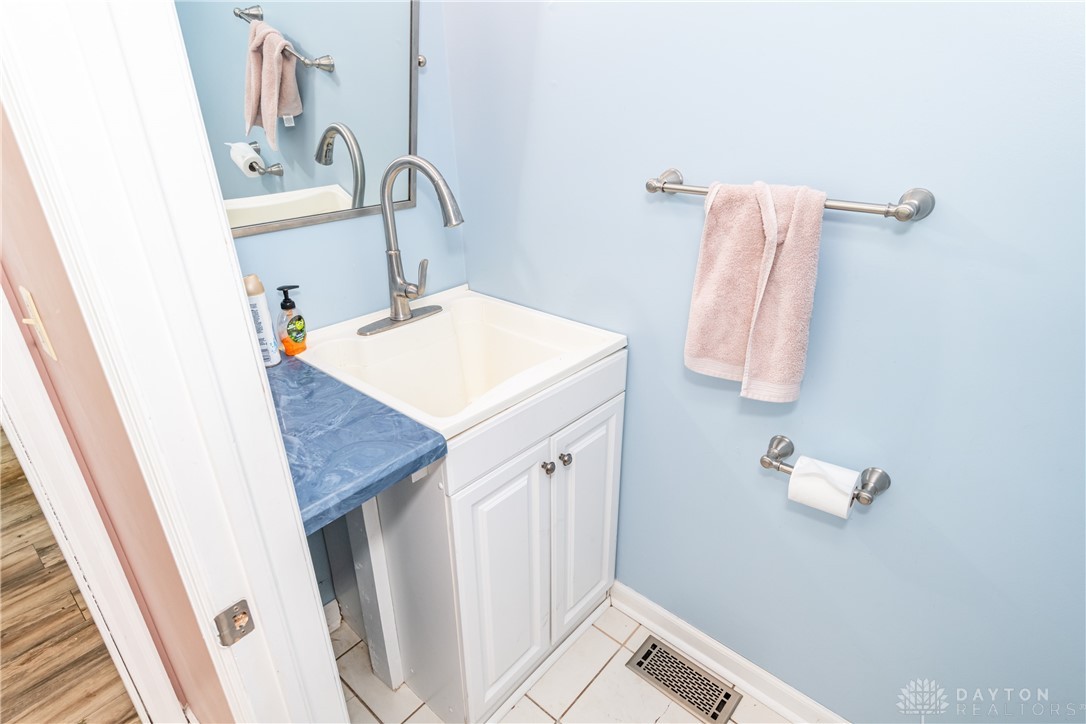 2245 Shenandoah Drive, Troy, Ohio image 22