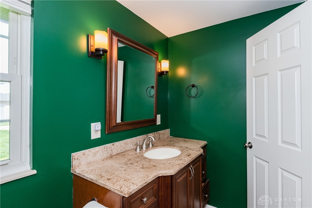 2245 Shenandoah Drive, Troy, Ohio image 36