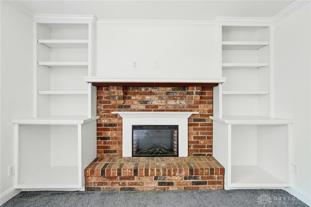 712 Decker Drive, Miamisburg, Ohio image 12