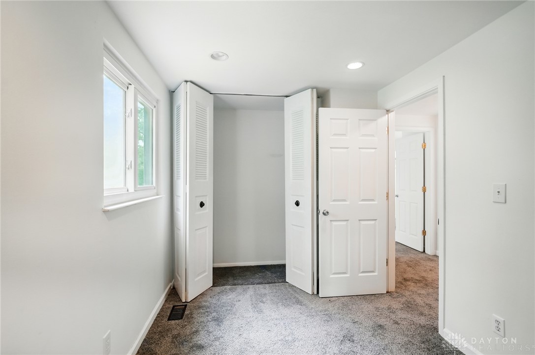 712 Decker Drive, Miamisburg, Ohio image 22