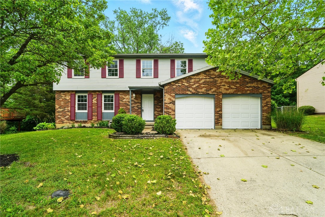 712 Decker Drive, Miamisburg, Ohio image 1