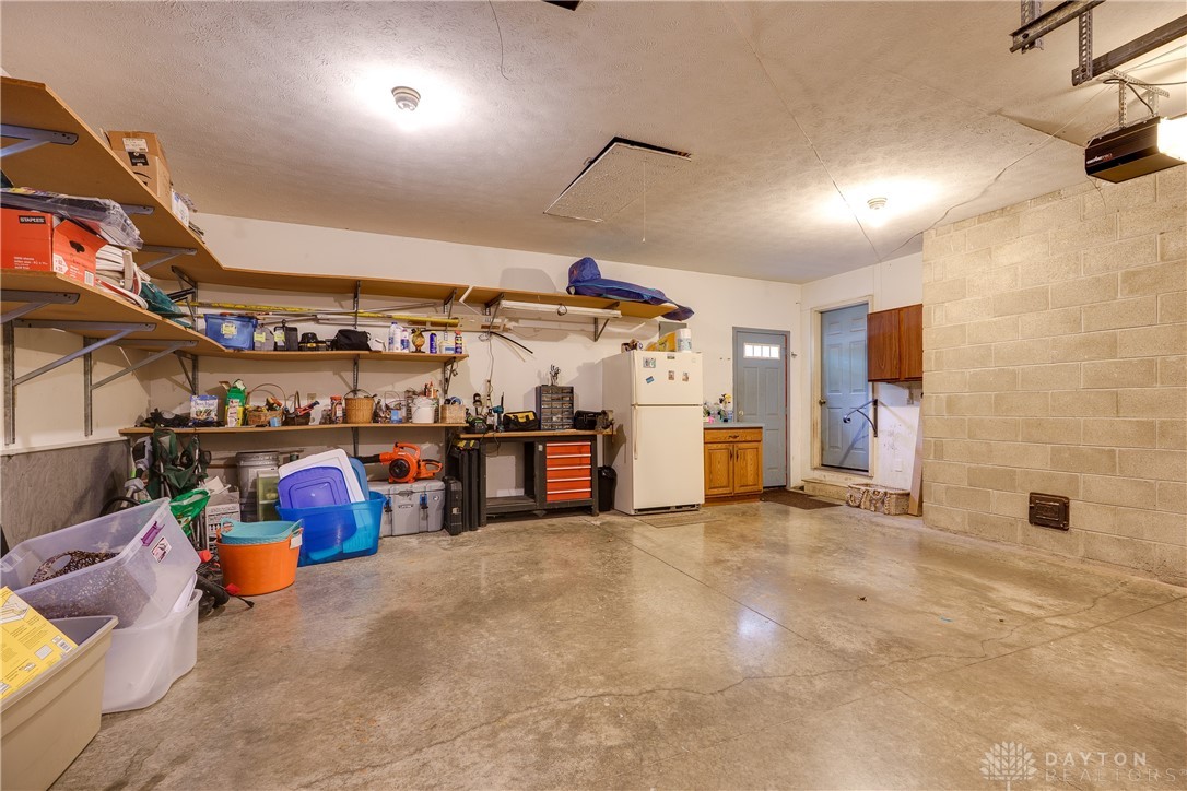 8784 Oregonia Road, Waynesville, Ohio image 48