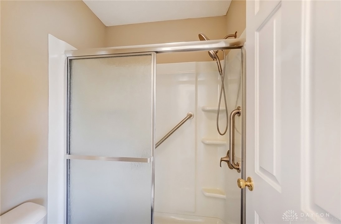 6580 Baybrook Court, Middletown, Ohio image 28