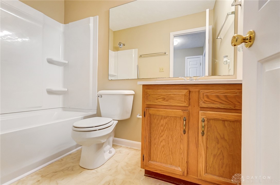 6580 Baybrook Court, Middletown, Ohio image 35