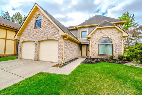 Photo of 942 Fawn Lea Trail, Centerville, OH 45459 (MLS # 954874)