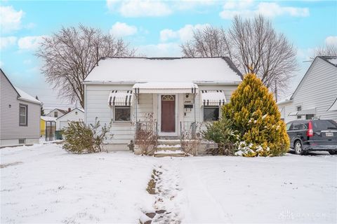 Photo of 2920 Lansing Drive, Dayton, OH 45420 (MLS # 949454)