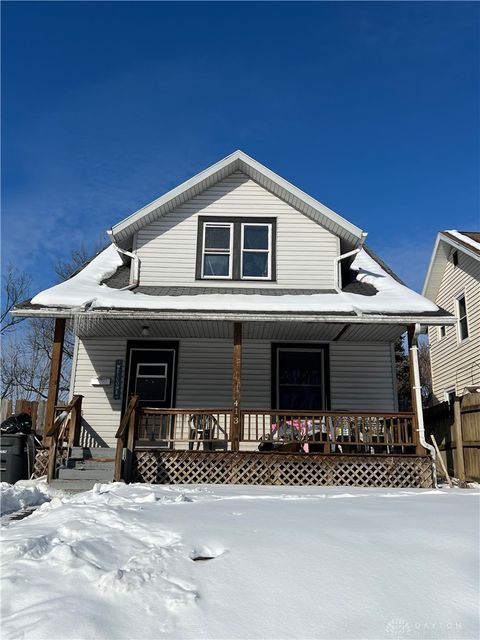 Photo of 413 Sheridan Avenue, Dayton, OH 45403 (MLS # 951904)