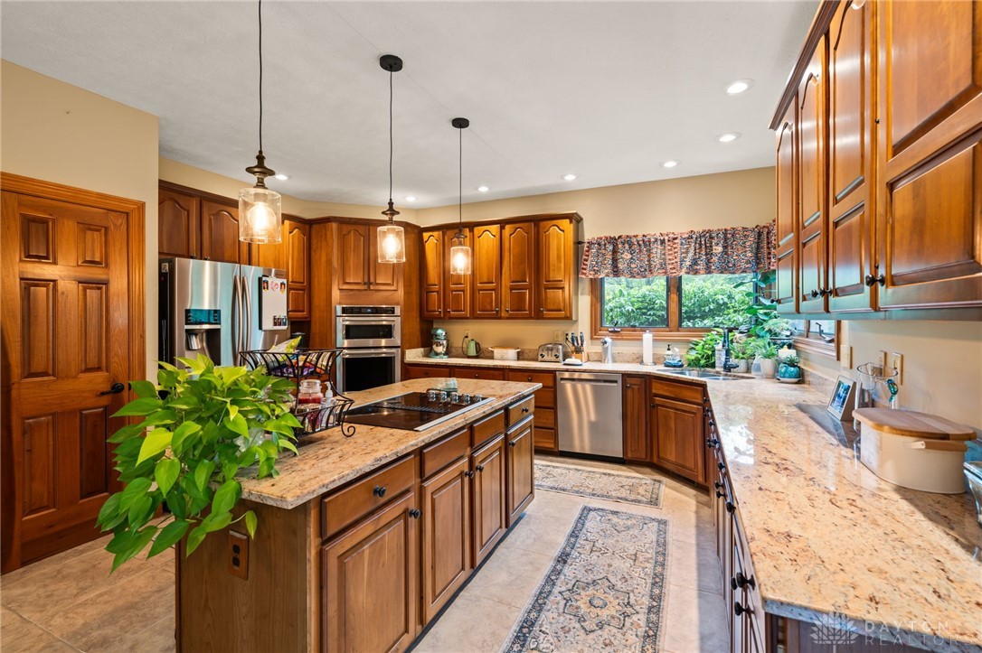2353 Sherwood Court, Beavercreek Township, Ohio image 12
