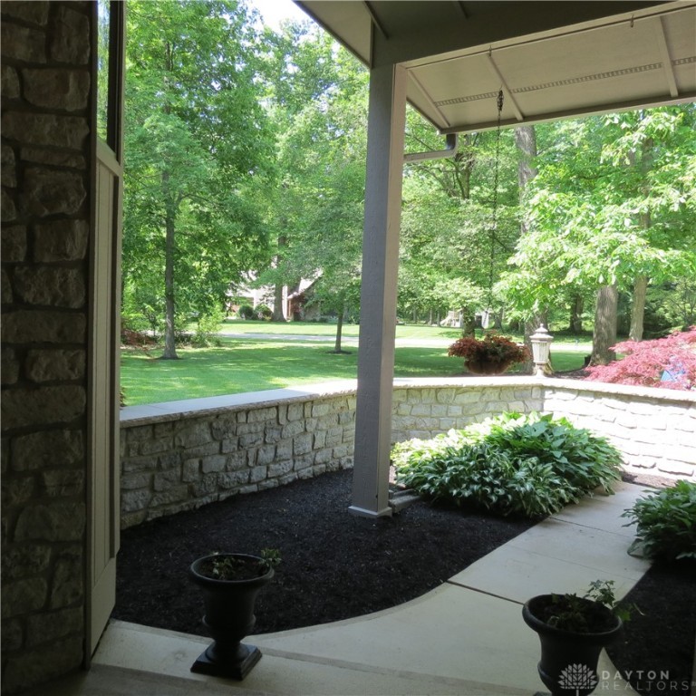 10207 Oak Creek Drive, Sidney, Ohio image 7