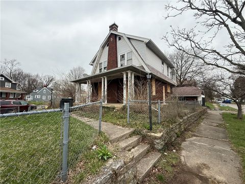 Photo of 2 E Hudson Avenue, Dayton, OH 45405 (MLS # 955524)