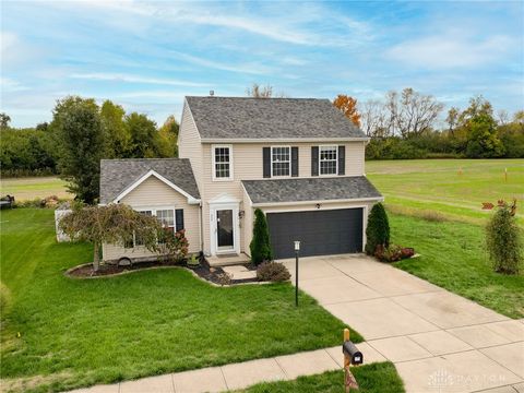 Photo of 220 Pleasant Hill Boulevard, Franklin, OH 45005 (MLS # 950037)