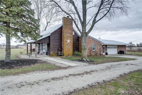 Photo of 2861 Cox Road, Greenville, OH 45331 (MLS # 950409)