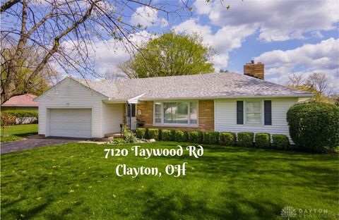Photo of 7120 Taywood Road, Clayton, OH 45322 (MLS # 956174)