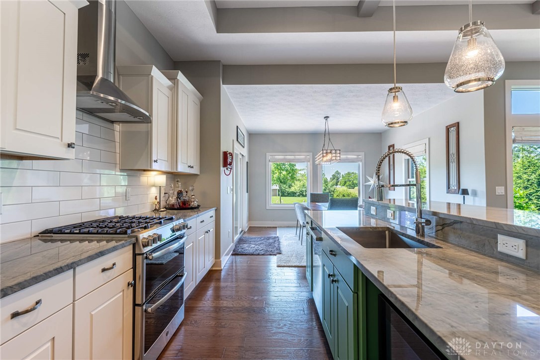 979 Creekview Drive, Waynesville, Ohio image 11