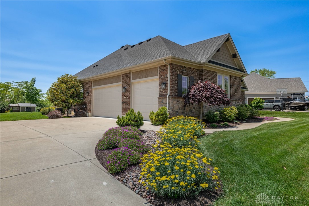 979 Creekview Drive, Waynesville, Ohio image 40