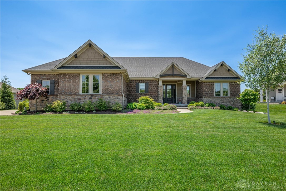 979 Creekview Drive, Waynesville, Ohio image 1