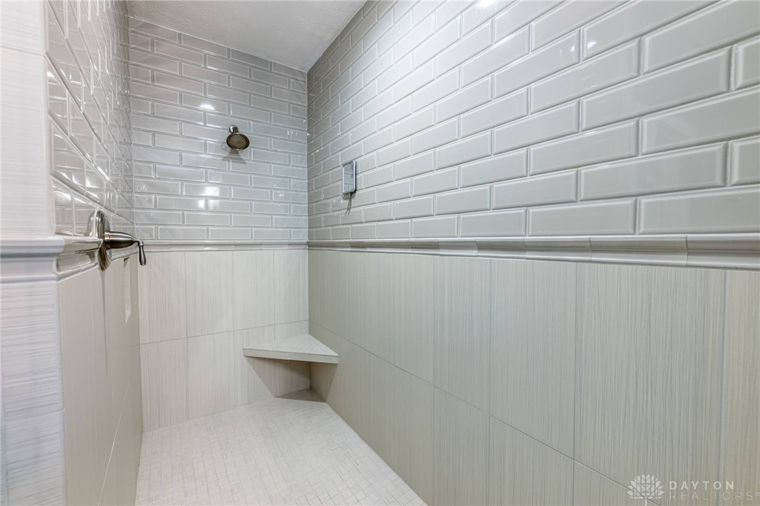 979 Creekview Drive, Waynesville, Ohio image 24