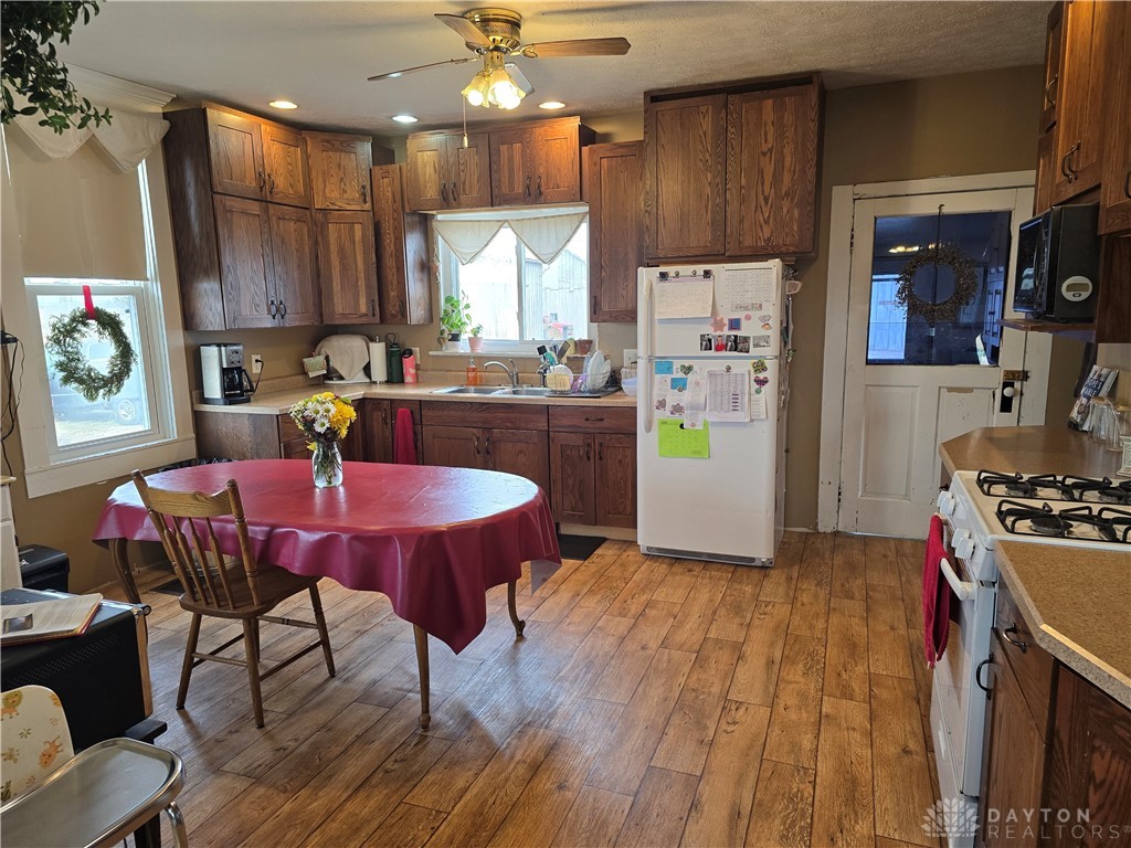 535 W Holtzmuller Road, West Manchester, Ohio image 14