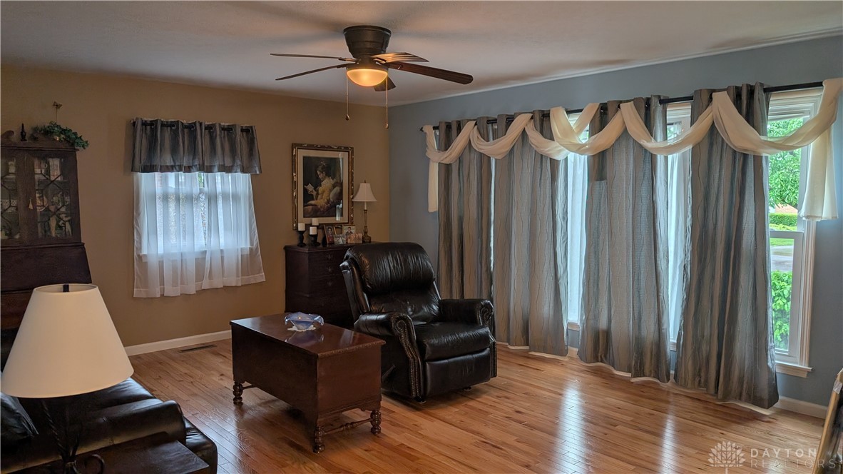 4919 Dinsmore Road, Dayton, Ohio image 16