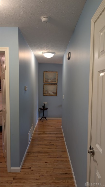4919 Dinsmore Road, Dayton, Ohio image 19