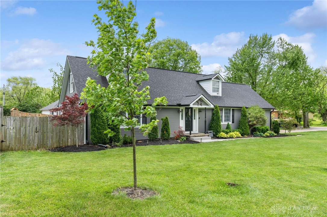 2242 Turnbull Road, Beavercreek, Ohio image 2