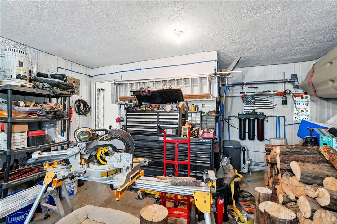 1243 White Oak Drive, Springfield, Ohio image 33