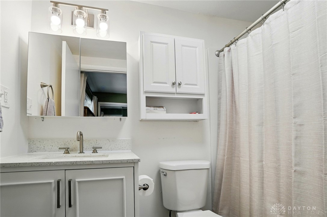1243 White Oak Drive, Springfield, Ohio image 24